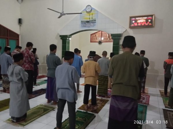PEMBIASAAN SANTRI: MENGHIDUPKAN MALAM DENGAN QIYAMUL LAIL