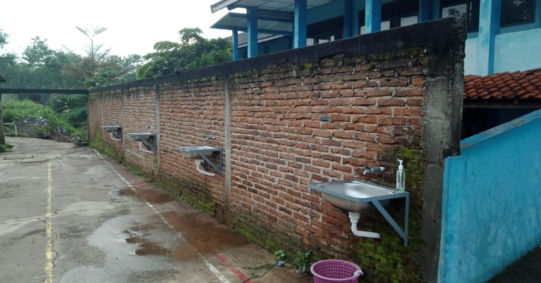 Tempat Cuci Tangan Pakai Sabun