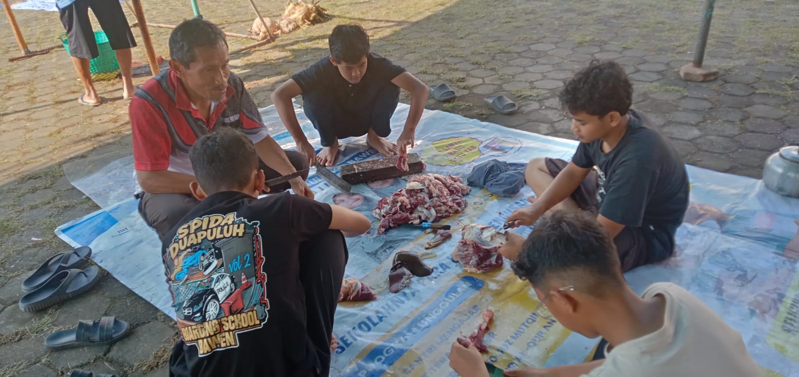 SMP IT Darul Fikri Bawen Gelar Praktik Ibadah Kurban, Tanamkan Nilai Kepedulian pada Siswa SMP IT Darul Fikri Bawen Gelar Praktik Ibadah Kurban, Tanamkan Nilai Kepedulian pada Siswa